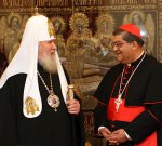 Святейший Патриарх Алексий встретился в Даниловом монастыре с кардиналом Крещенцио Сепе, архиепископом Неаполитанским, и сопровождающей его делегацией Римско-католической Церкви
